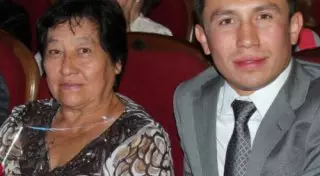 Мама Геннадия Головкина победила в конкурсе "Патриот года"