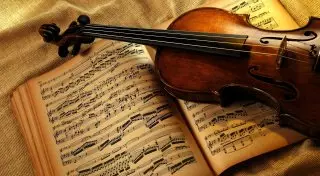 Известный скрипач Кен Айсо выступит на фестивале "Японская осень" в Алматы