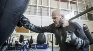 Казахстанские боксеры узнали имена первых соперников на ЧМ в Катаре