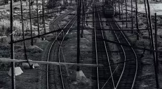 Директора эксплуатационного депо Астаны уволили после скандала с изнасилованием девушки