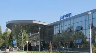 Назарбаеву показали новый терминал аэропорта Тараза