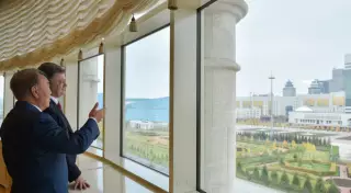 Порошенко назвал встречу с Назарбаевым блестящим моментом