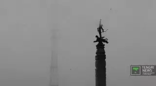 Алматы накрыл туман
