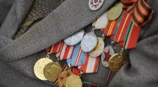 Грабители обокрали квартиру 96-летней труженицы тыла в Алматы