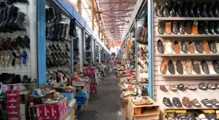 Рынок "Дордой" оцеплен из-за беглых экстремистов в Кыргызстане