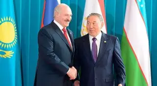 Лукашенко назвал Назарбаева человеком-интегратором