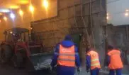 Пассажирский автобус врезался в стену тоннеля в Астане