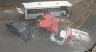 ДТП с участием автобуса и нескольких авто произошло в Астане