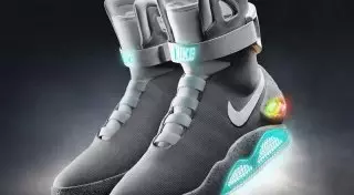 Cамозашнуровывающиеся кроссовки Марти МакФлая поступят в продажу в 2016 году