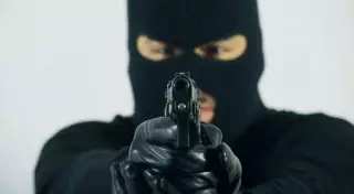 Вооруженное ограбление частного дома с убийством совершено в ЮКО