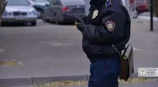 Студент из Караганды объявил "охоту" на полицейских-нарушителей