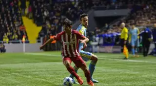 Полузащитник "Астаны" Максимович номинирован на премию Golden Boy-2015