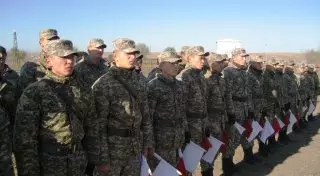 100-километровый марш провели курсанты Военного института Сухопутных войск