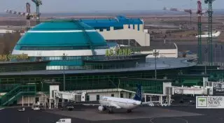 Пьяного пассажира сняли с рейса Астана - Санкт-Петербург