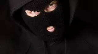 В Алматы дважды пытались ограбить обменный пункт