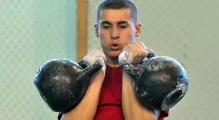 В казахстанской армии ужесточили требования к физической подготовке