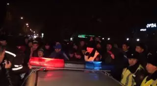 Четыре человека, в том числе двое детей, погибли в ДТП в Шымкенте