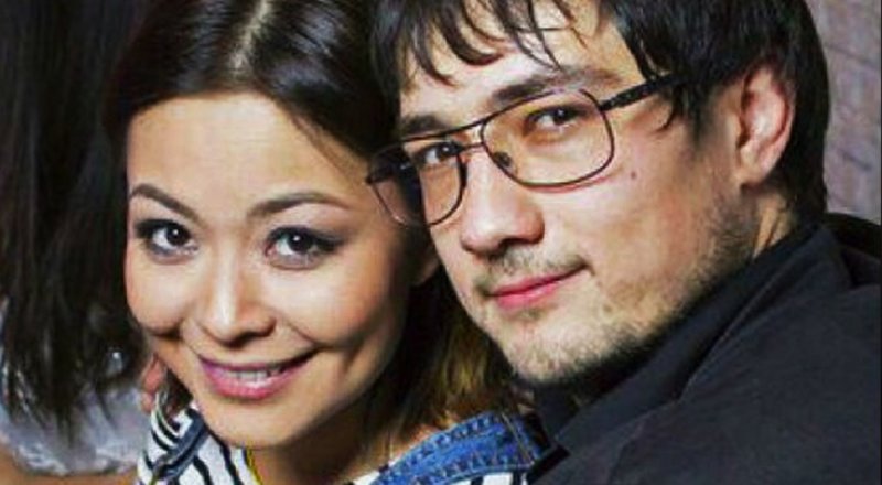 Дильназ Ахмадиева с супругом Ахмадом. Фото из социальных сетей.