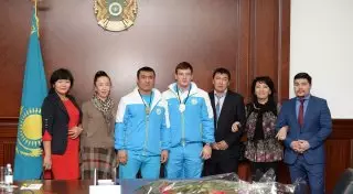 Казахстанский штангист Александр Зайчиков получил квартиру за победу на ЧМ в Хьюстоне