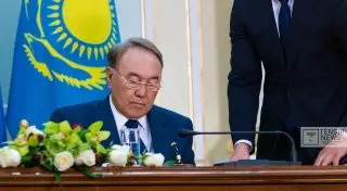 Назарбаев подписал законопроект о создании финцентра "Астана"