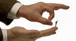 Двух сельских акимов в Актюбинской области уволили за нарушение кодекса чести госслужащего