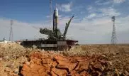 Ракету с кораблем "Союз ТМА-19М" установили на стартовой площадке "Байконура"