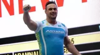 Сборная Казахстана по тяжелой атлетике заняла второе место на Кубке президента РФ