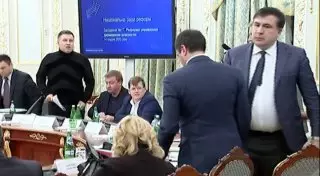 Глава МВД Украины подал в суд на Саакашвили