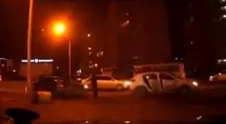 В Актау на видео засняли задержание спецназом группы грабителей банковских терминалов