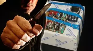 Мужчина ранил ножом охранника и оставил муляж взрывчатки в гостинице Шымкента