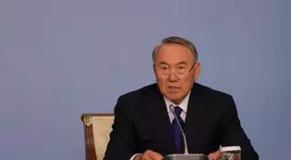 Назарбаев выразил соболезнования родным Бекена Жылысбаева