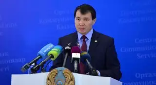 Назарбаев освободил Алика Шпекбаева от должности