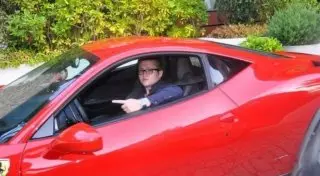 Бердибек Сапарбаев прокомментировал фото сына в Ferrari