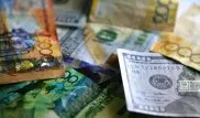 Курс доллара поднялся до 331 тенге