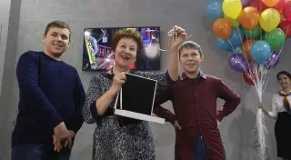 Пенсионерка из Алматы выиграла квартиру от Alma TV