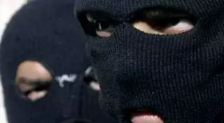 Супруга бизнесмена дала отпор грабителям в Алматинской области