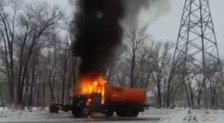 Снегоуборочная машина сгорела в Актобе