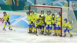 Казахстан разгромил Норвегию на ЧМ по бенди