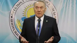 Назарбаев написал сочинение "Мировое сообщество и Казахстан" за 27 минут 