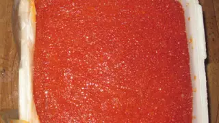 В Алтайском крае за контрабанду 300 килограммов красной икры задержан казахстанец