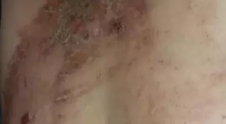 В Алматы избили женщину, пришедшую за зарплатой