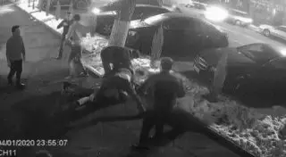 Жестокая драка в центре Алматы попала на видео