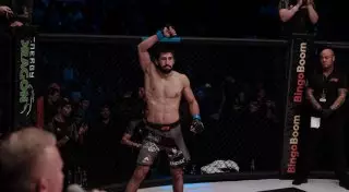 Арман Оспанов проведет бой с Расулом Мирзаевым