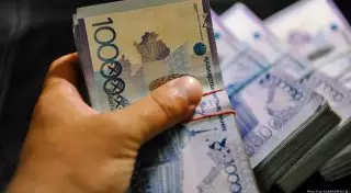 О премии в 2,5 миллиона тенге для вице-министра высказались в Антикоррупционной службе