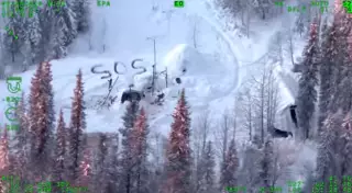 Житель Аляски три недели выживал на морозе, лишившись дома