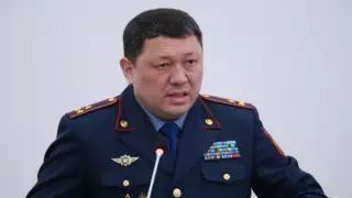 Глава полиции Нур-Султана заявил о крайне сложной обстановке на дорогах