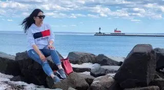 "АҚШ-қа қалыңдық визасымен көшіп келдім". Американың "бірқабат" қаласында тұратын қазақ