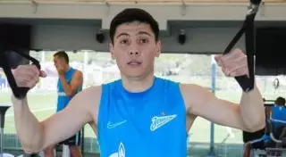 Исламхан проявил талант распасовщика на сборах "Зенита"