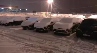 Названы привычки водителей, "убивающие" автомобиль зимой