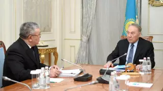 Донаков рассказал Назарбаеву о росте доверия к судьям